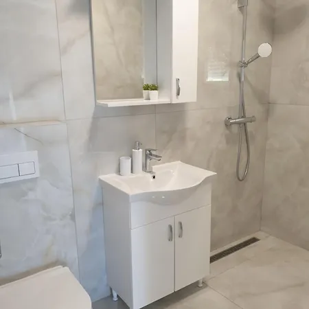 Apartament Mare